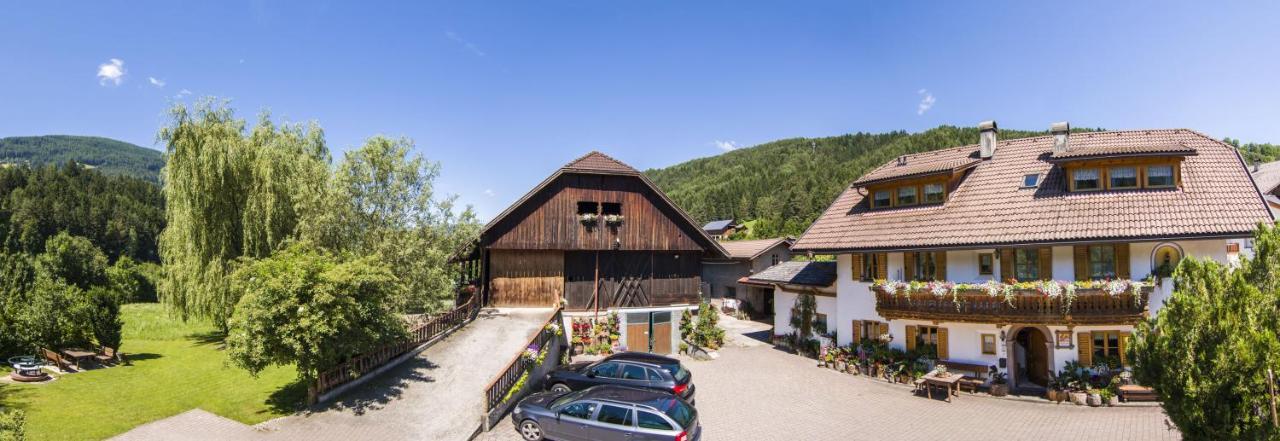 Haus Ploner - Pichlerhof Apartment Chienes Luaran gambar